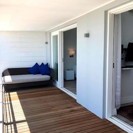 Апартаменти Camps Bay Loft With Stunning Mountain And Ocean Views Кейптаун Екстер'єр фото