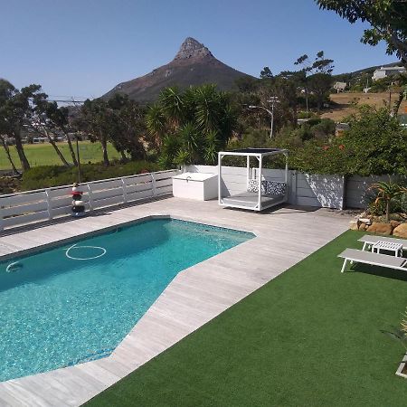 Апартаменти Camps Bay Loft With Stunning Mountain And Ocean Views Кейптаун Екстер'єр фото